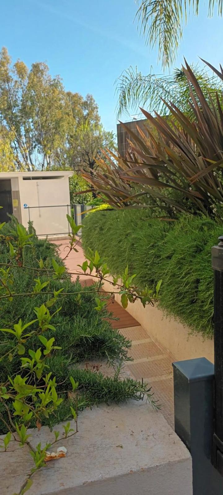 Les Jardins De Louis Villa Cannes Bagian luar foto